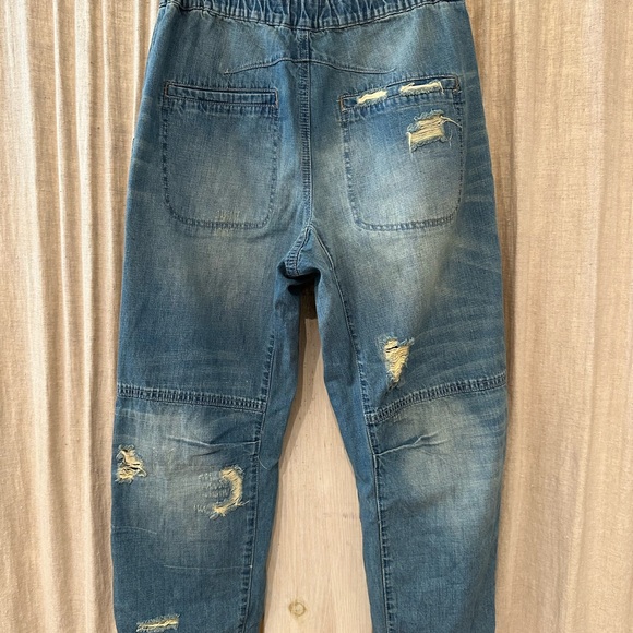 FREE PEOPLE 
Moxie jean 
Size small - Picture 6 of 7